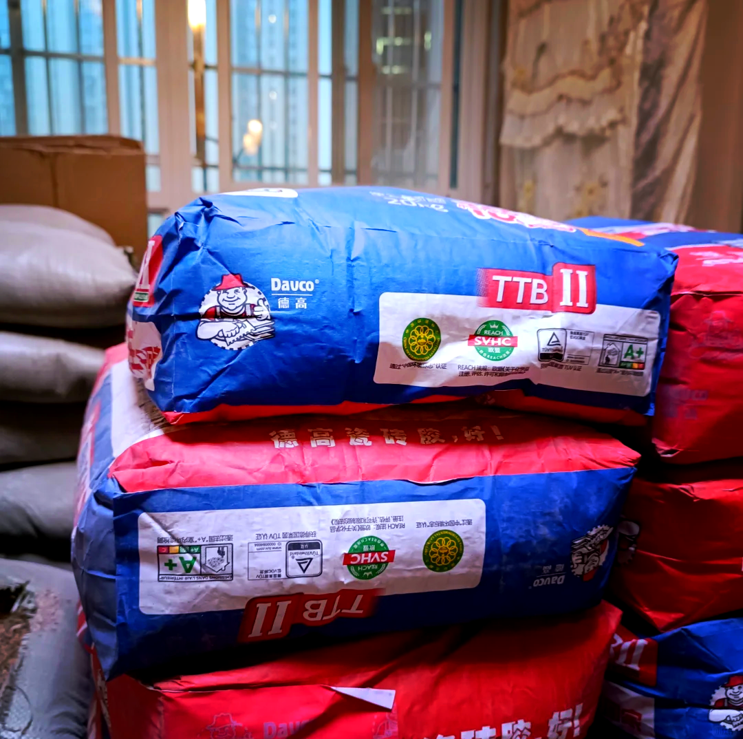 瓷砖胶空鼓率多少(瓷砖空鼓胶是什么原料做的)